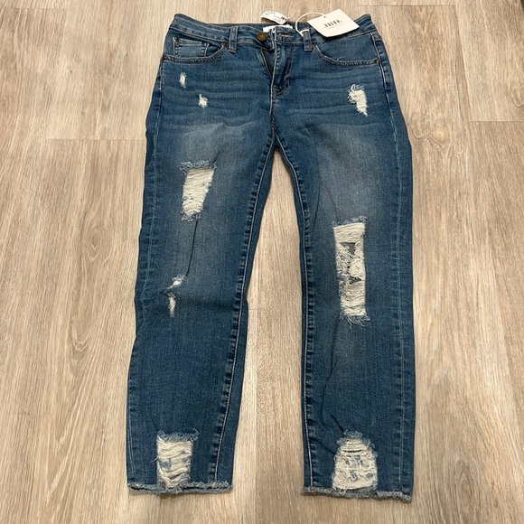 JBD Distressed Boyfriend Skinny Jeans - Picture 1 of 9